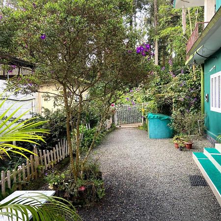 Ammus Homestay Thekkady Extérieur photo
