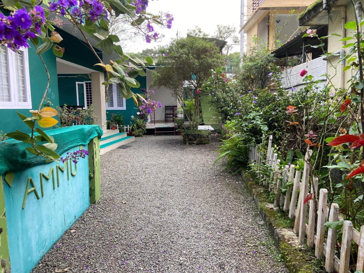 Ammus Homestay Thekkady Extérieur photo