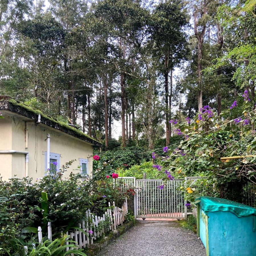 Ammus Homestay Thekkady Extérieur photo