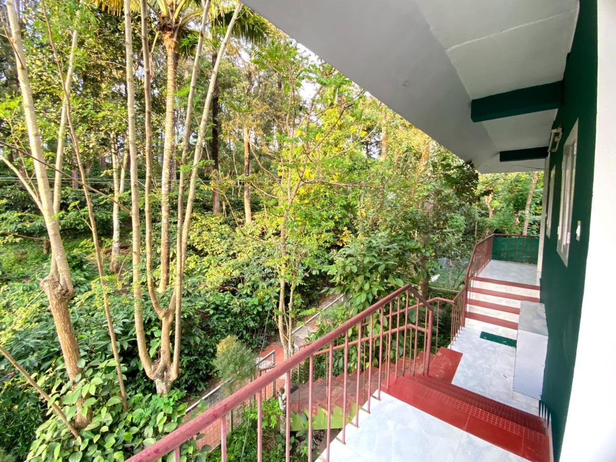 Ammus Homestay Thekkady Extérieur photo